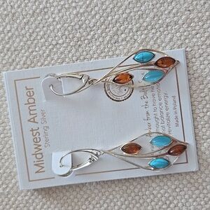NWT gorgeous Midwest Amber earrings.